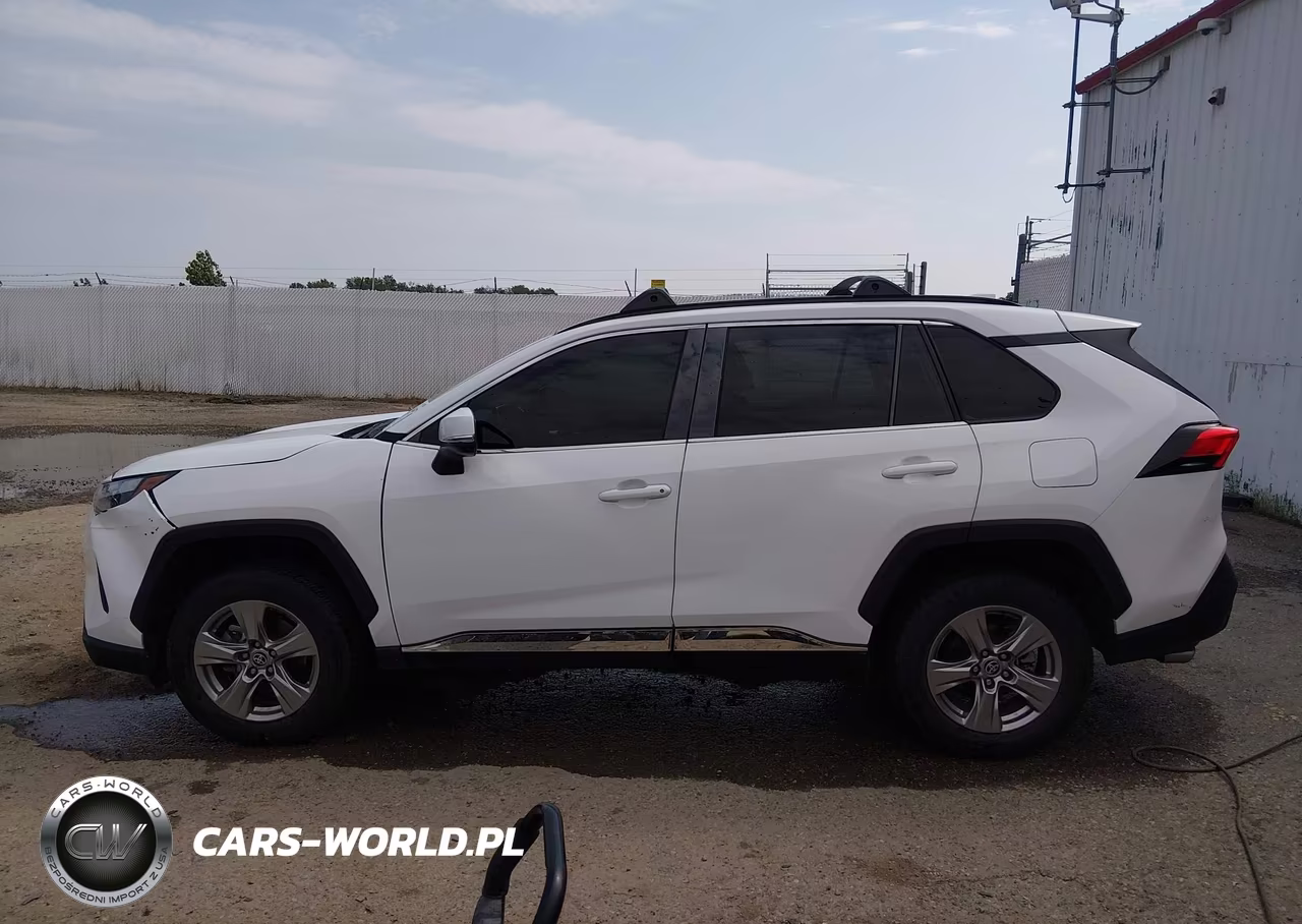 2023 Toyota Rav4 Xle VIN:2T3P1RFV8PC333671 - 15