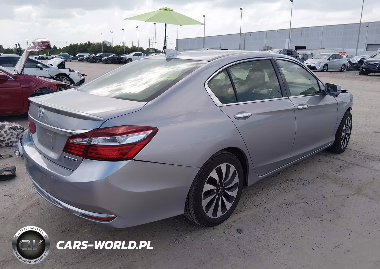 2017 Honda Accord Hybrid Ex-L VIN:JHMCR6F53HC020051 - 4