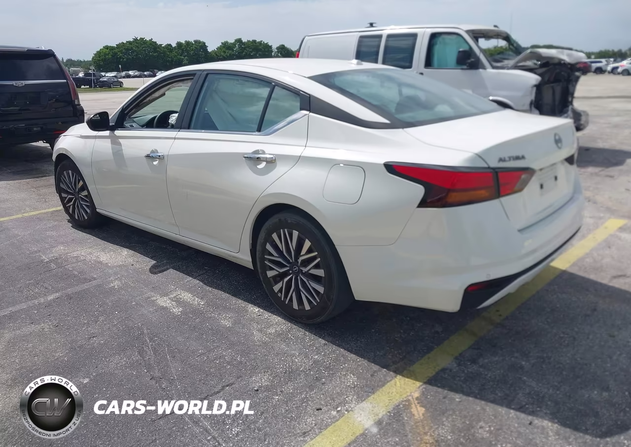 2025 Nissan Altima Sv Fwd VIN:1N4BL4DV6SN313496 - 3