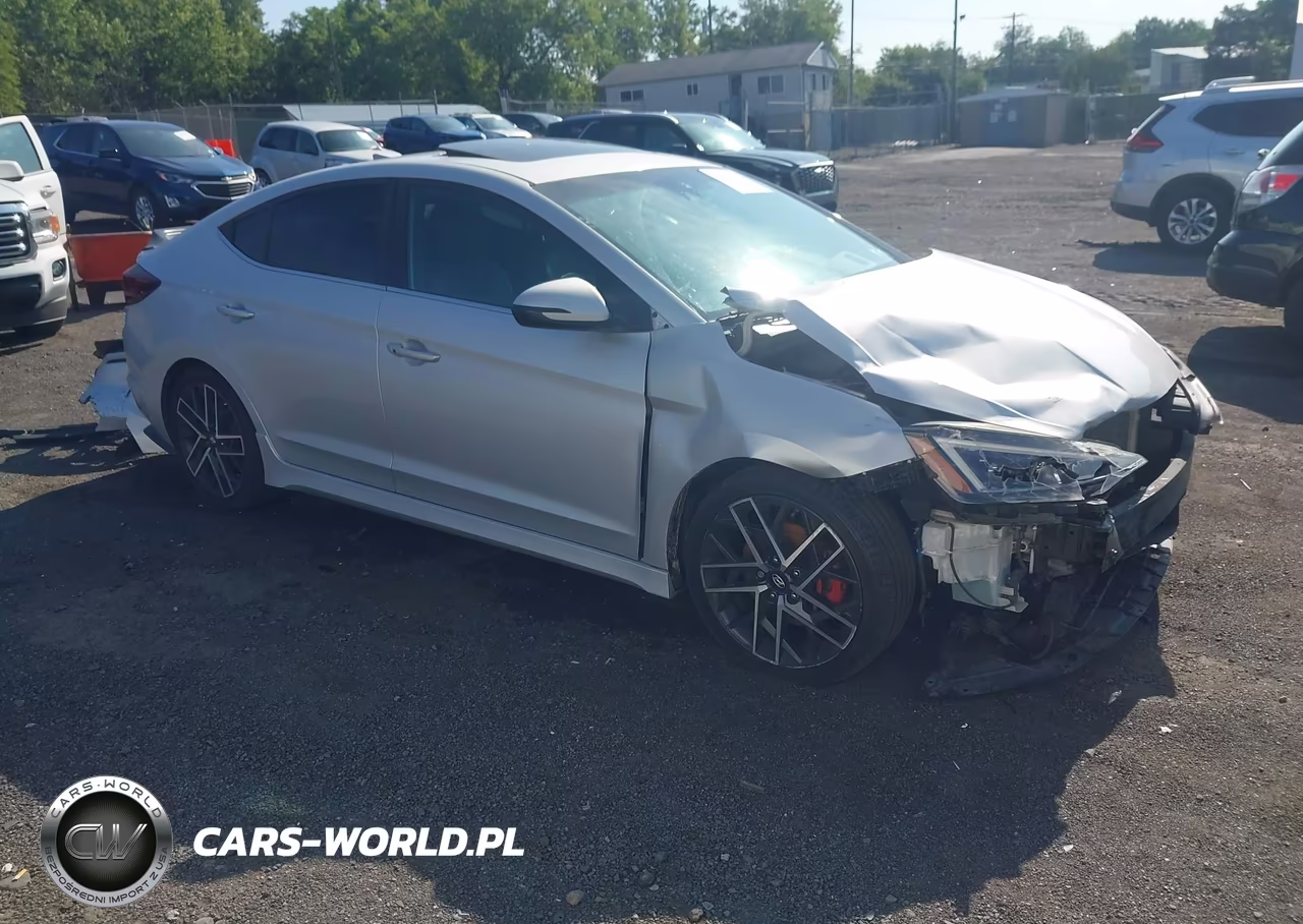 2019 Hyundai Elantra Sport