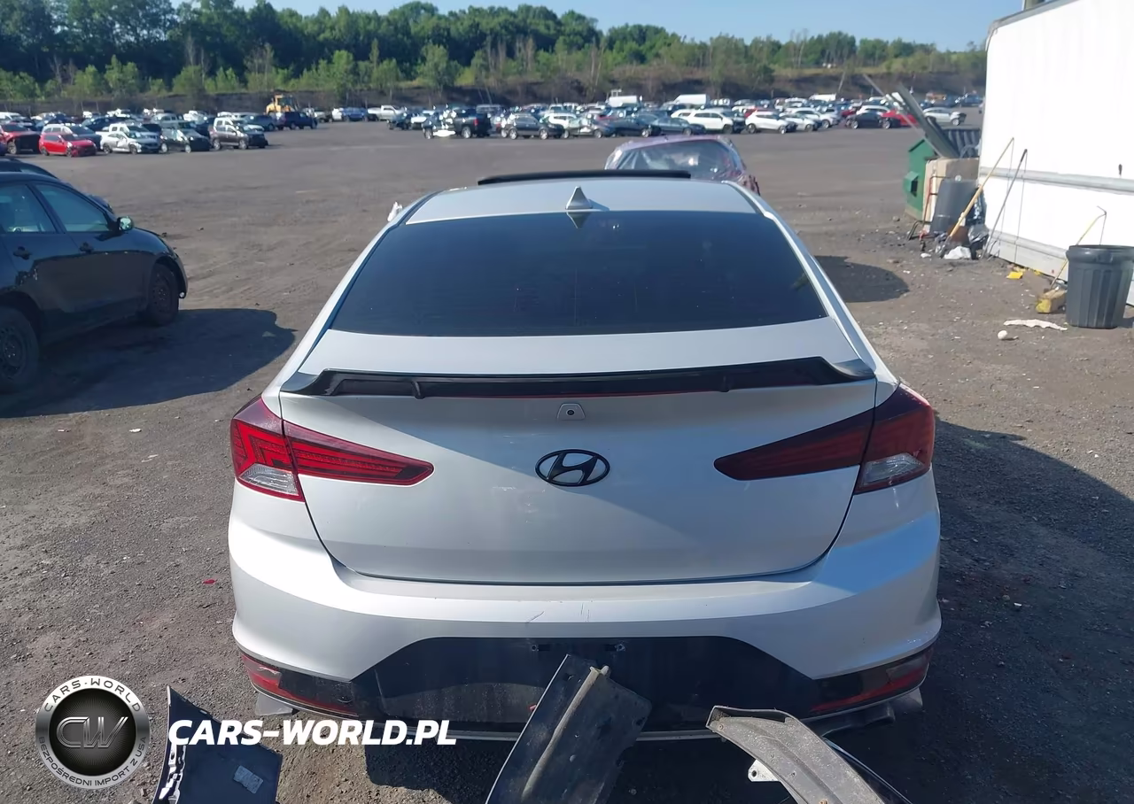2019 Hyundai Elantra Sport VIN:KMHD04LB4KU887308 - 16