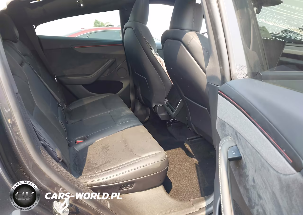 2026 Tesla Model Y All-Wheel Drive-Long Range Launch Series-Premium All-Wheel Drive VIN:7SAYGDEE0TF580109 - 8