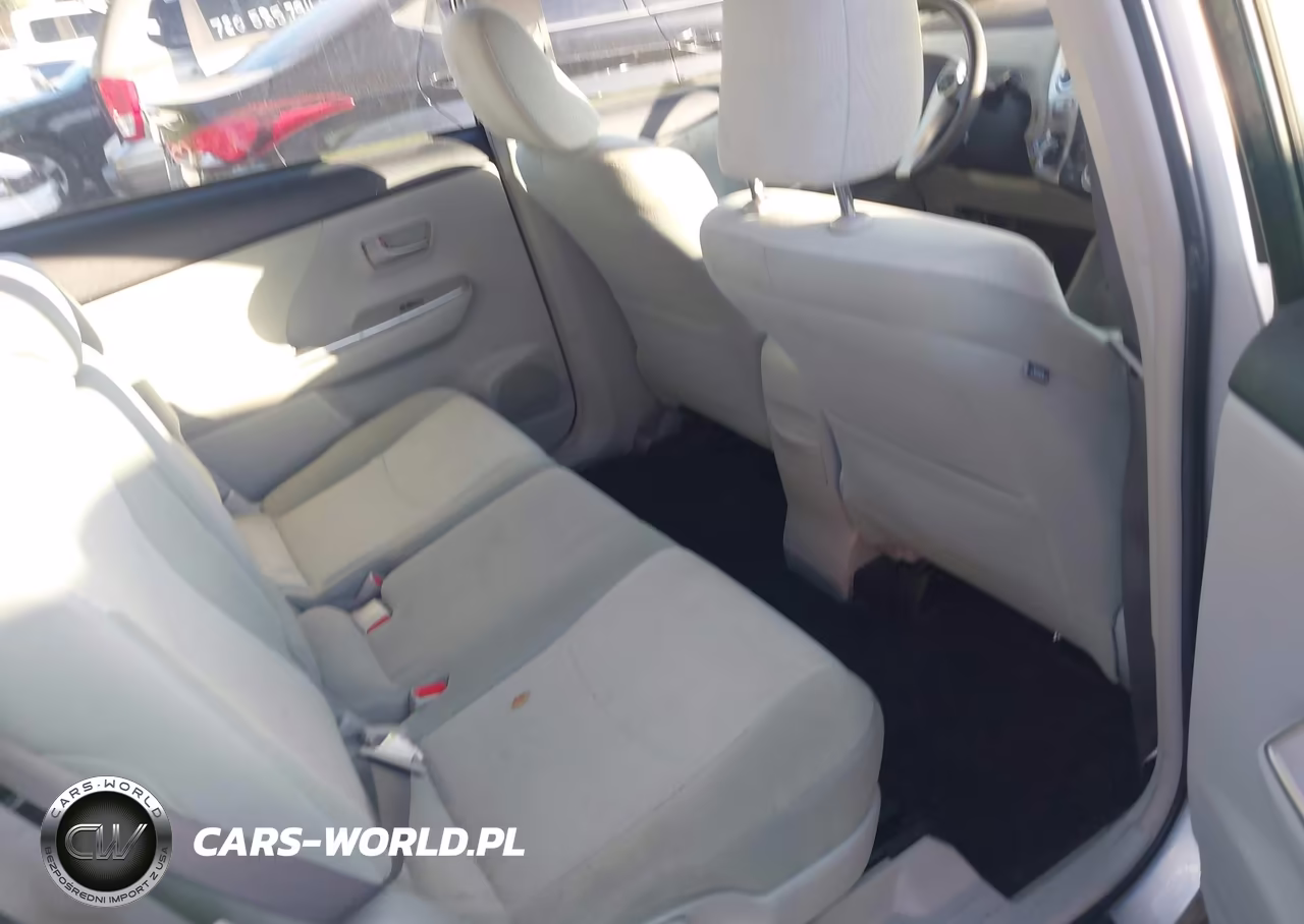 2012 Toyota Prius V Three VIN:JTDZN3EU4C3129125 - 8