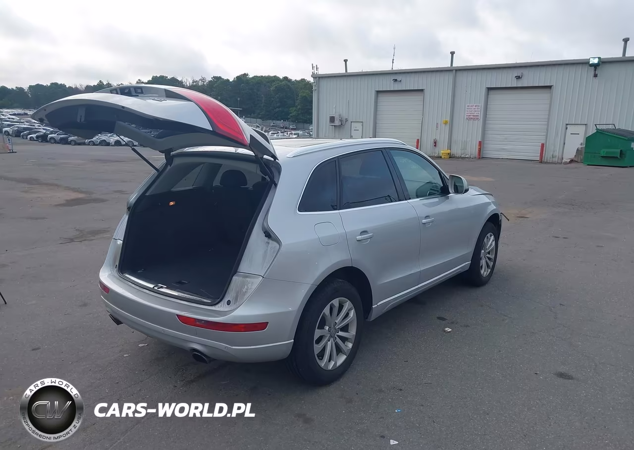 2014 Audi Q5 2.0T Premium VIN:WA1LFAFP4EA078301 - 4