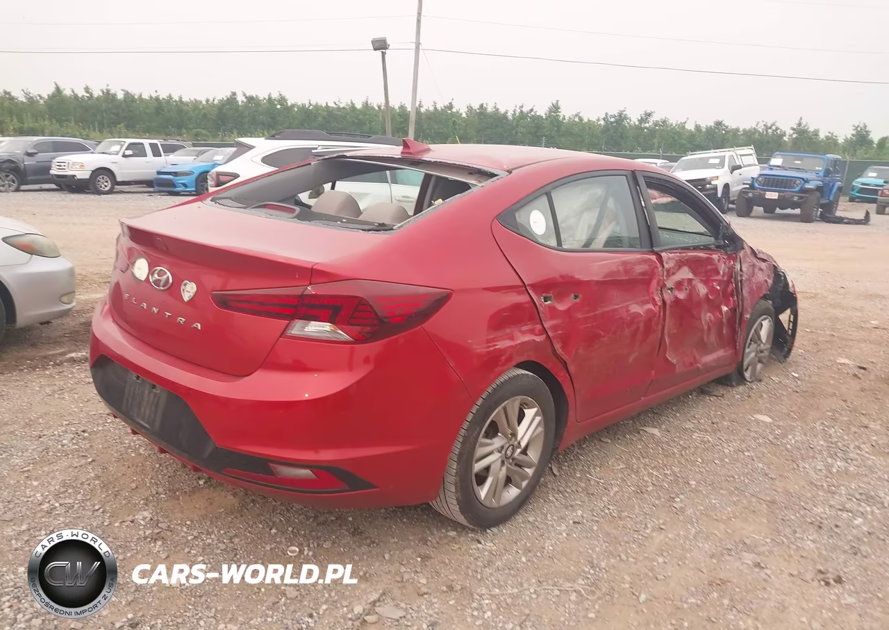 2020 Hyundai Elantra Sel VIN:5NPD84LF9LH510789 - 4