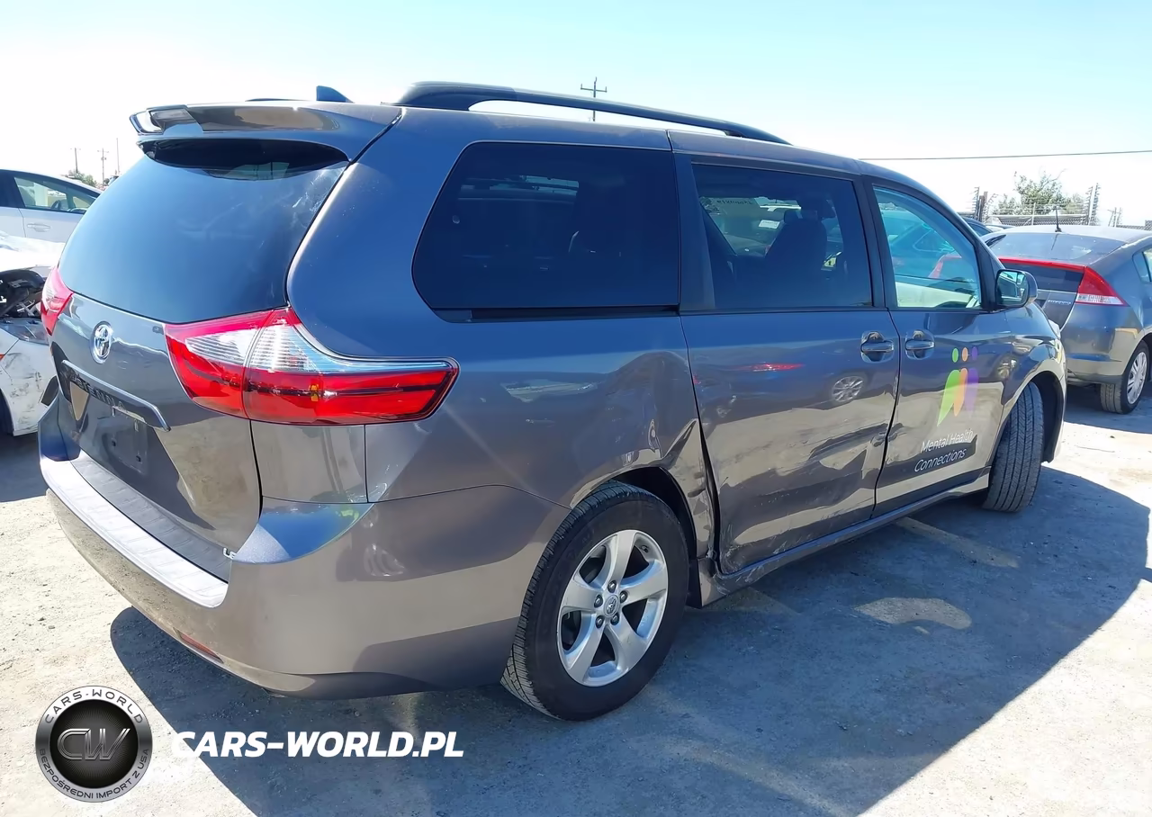 2020 Toyota Sienna Le VIN:5TDKZ3DC3LS049277 - 4
