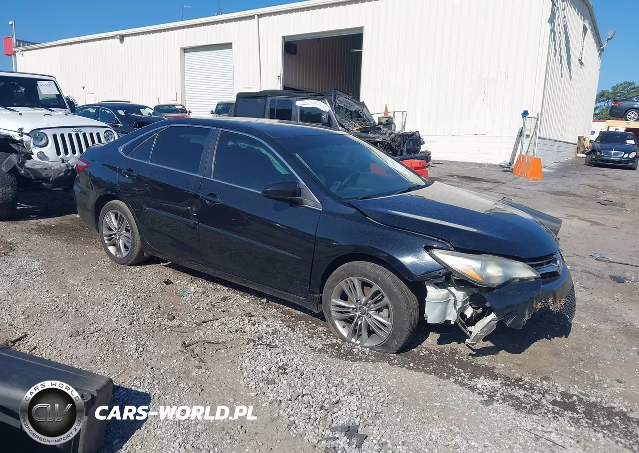 2017 Toyota Camry Se – zdjęcie 1 z 16