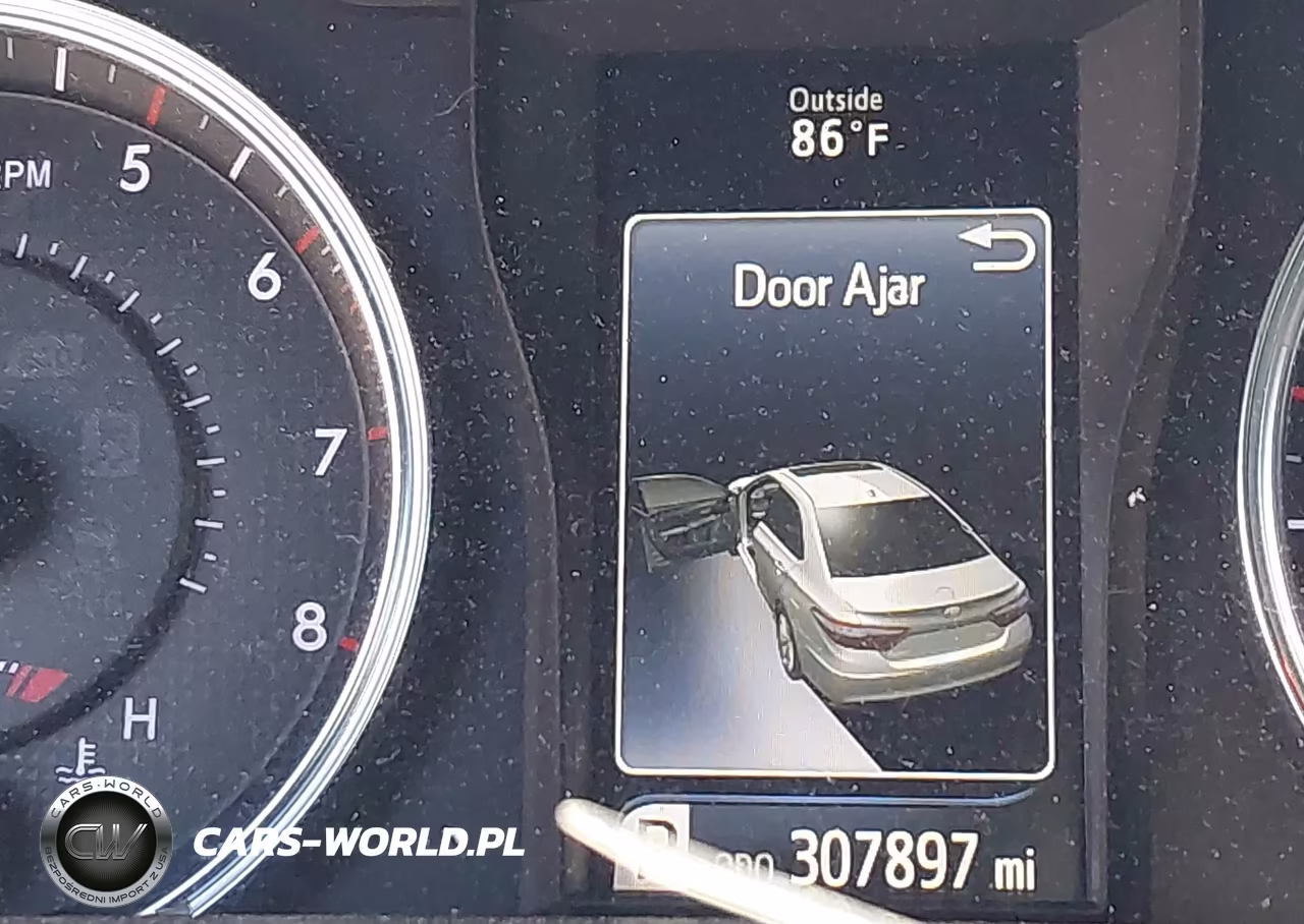 2017 Toyota Camry Se VIN:4T1BF1FK8HU645601 - 15