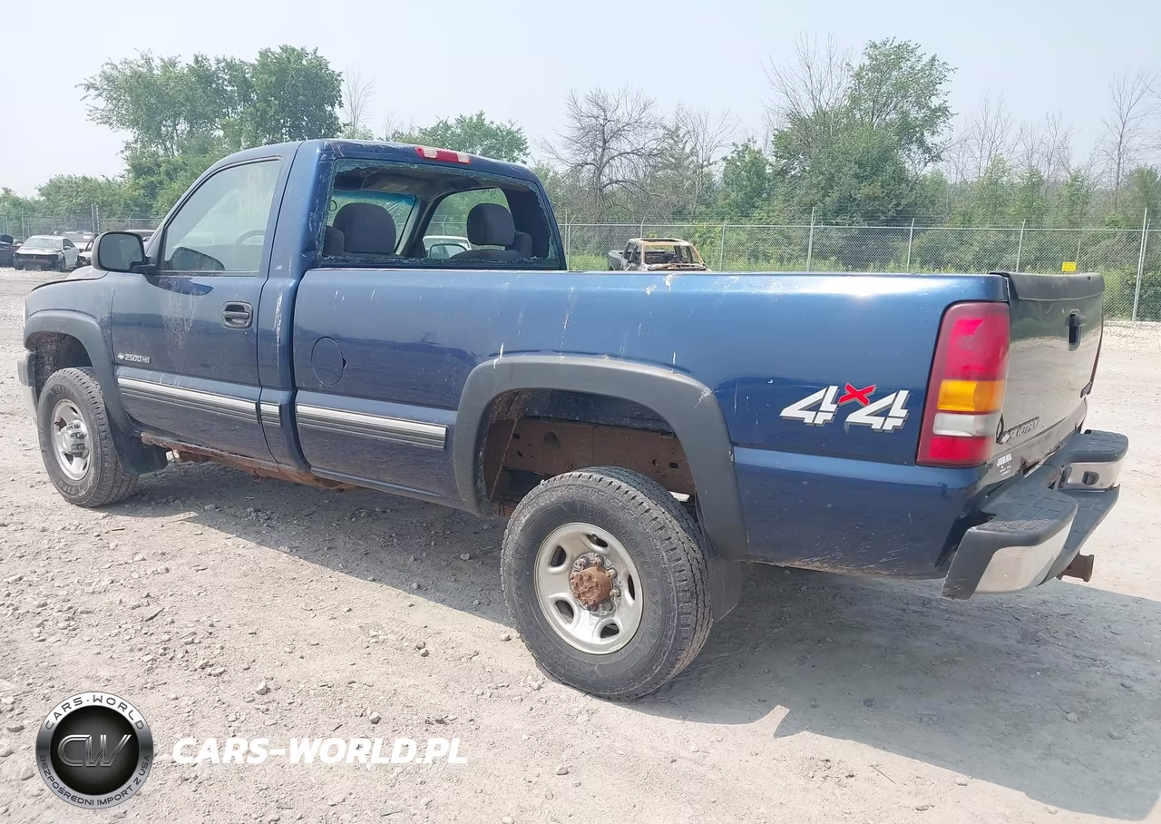 2002 Chevrolet Silverado 2500Hd Ls VIN:1GCHK24U42Z213828 - 3