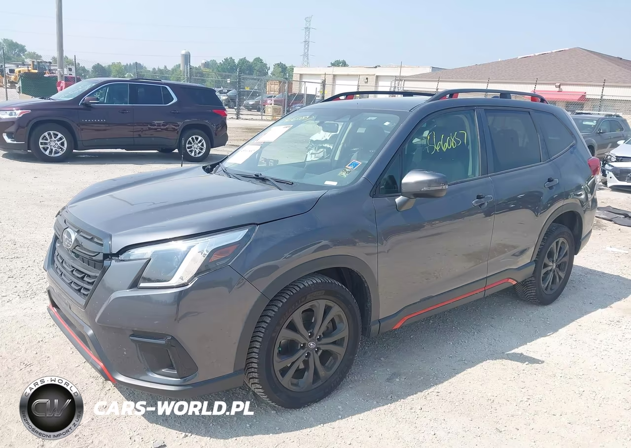 2022 Subaru Forester Sport VIN:JF2SKAJCXNH496002 - 2