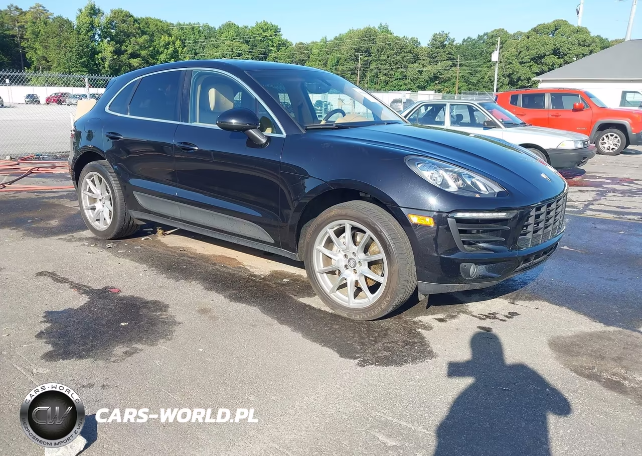 2015 Porsche Macan S