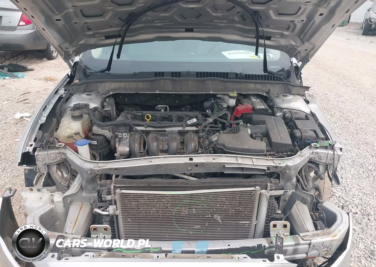 2019 Ford Fusion S VIN:3FA6P0G75KR245507 - 10