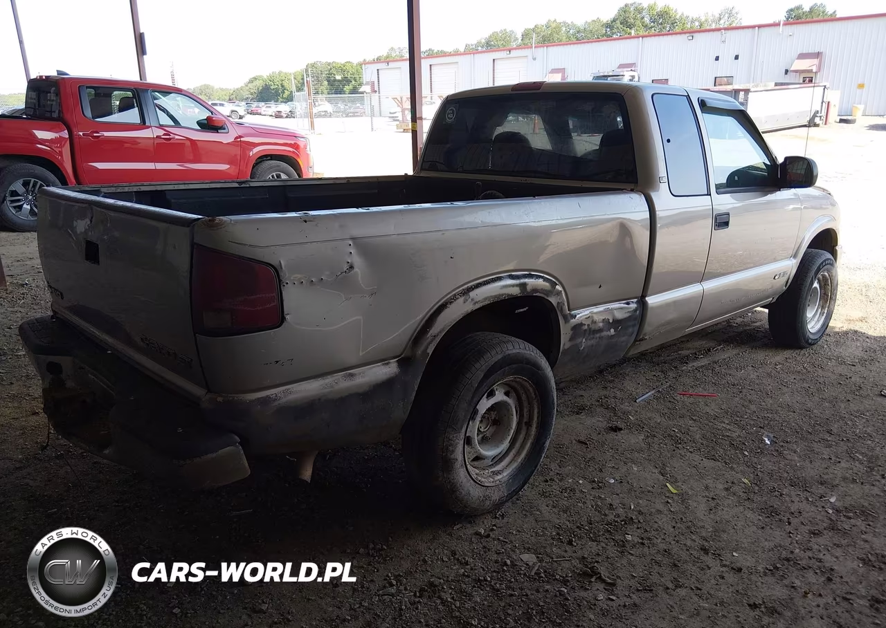 1999 Chevrolet S-10 Ls VIN:1GCDT19X1X8161435 - 4