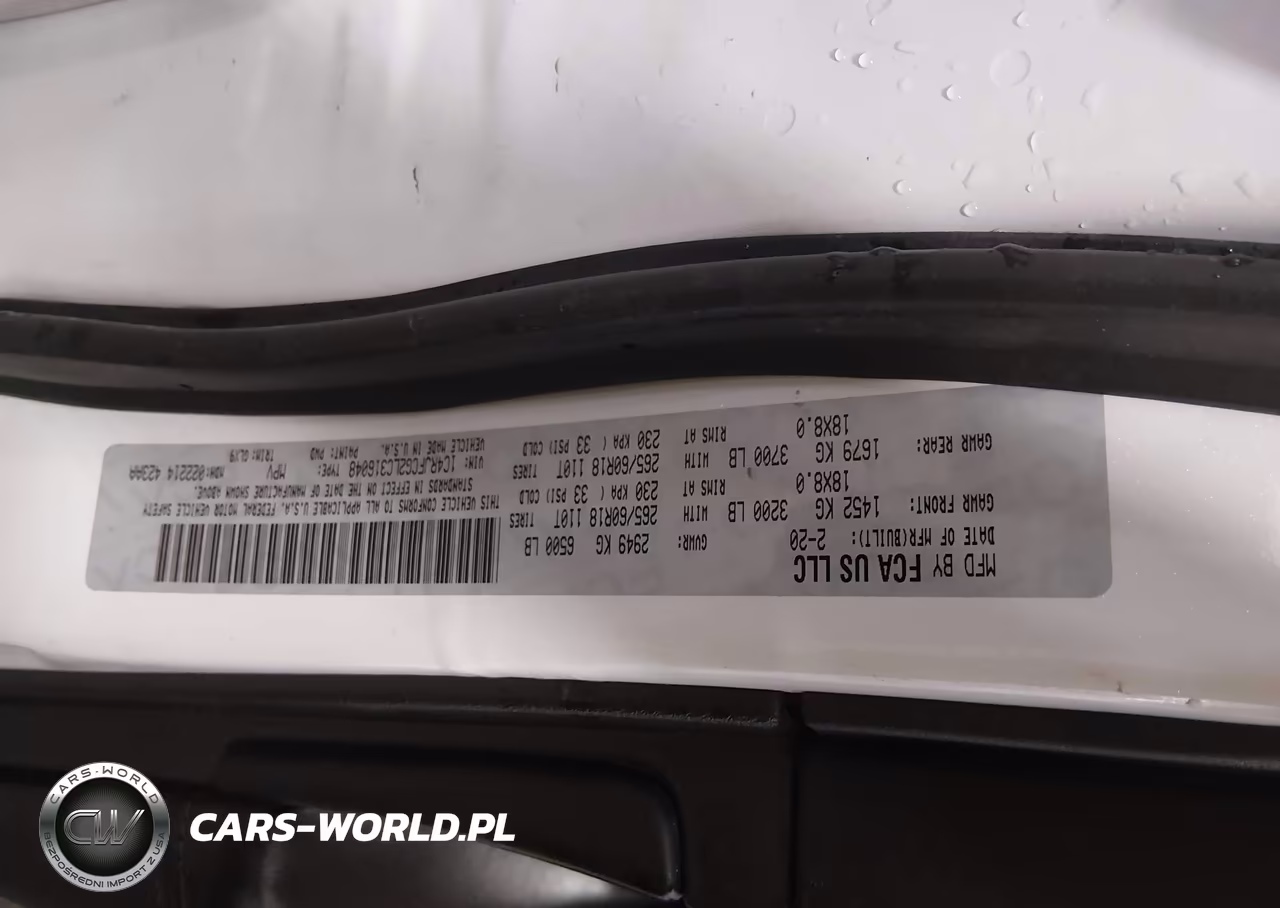 2020 Jeep Grand Cherokee Overland 4X4 VIN:1C4RJFCG2LC316048 - 9