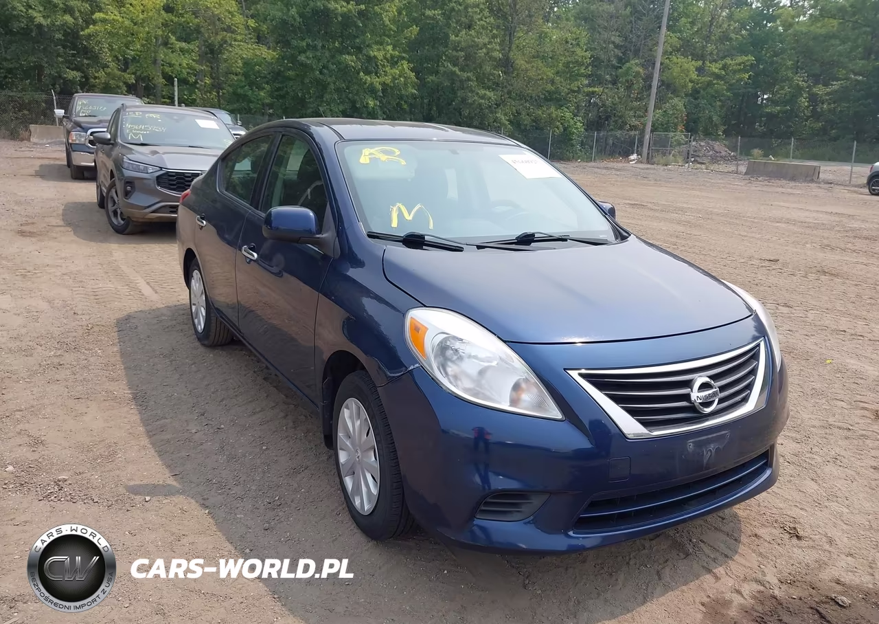 2014 Nissan Versa 1.6 Sv