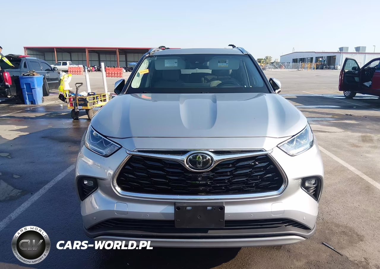 2021 Toyota Highlander Platinum VIN:5TDFZRBH5MS078753 - 12