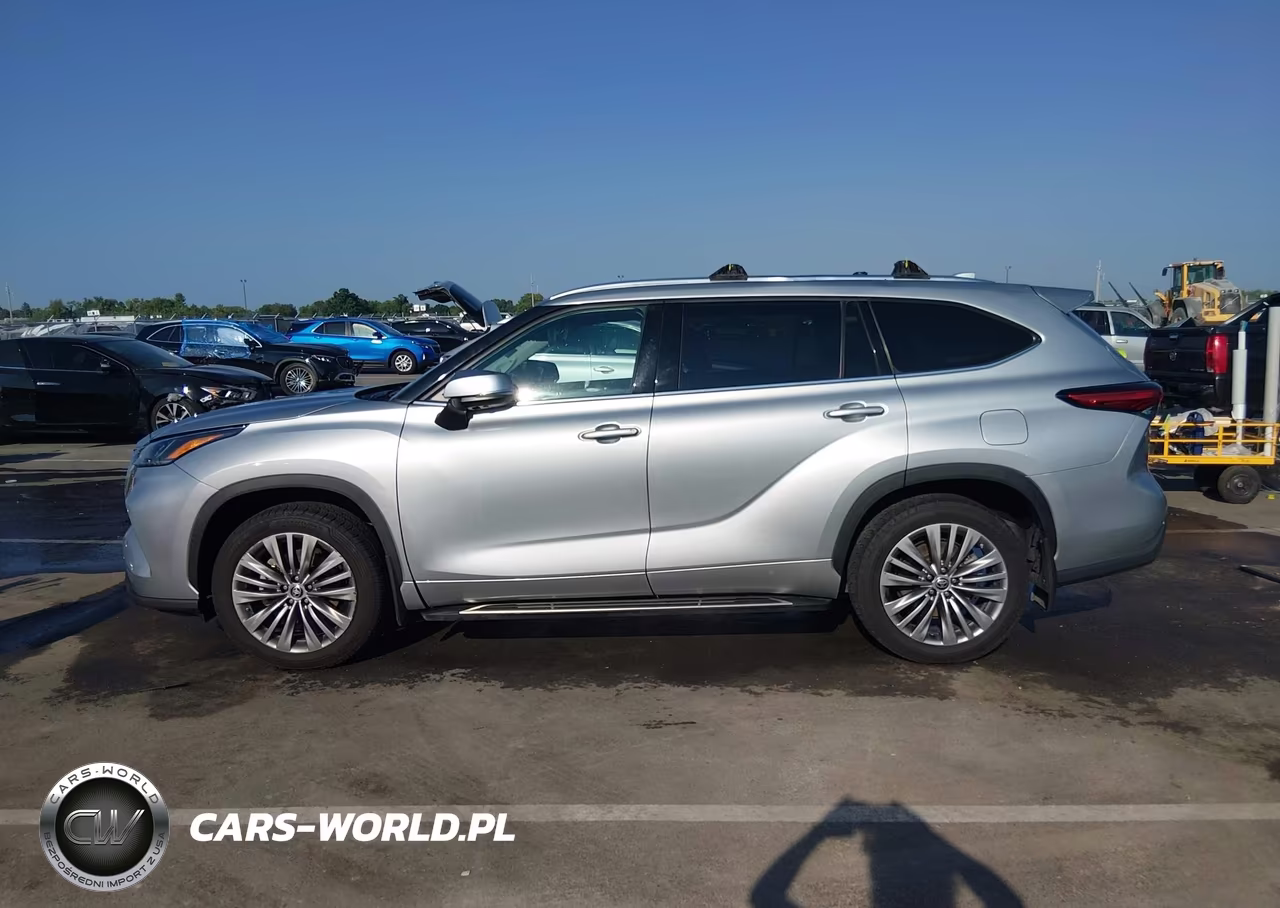 2021 Toyota Highlander Platinum VIN:5TDFZRBH5MS078753 - 14