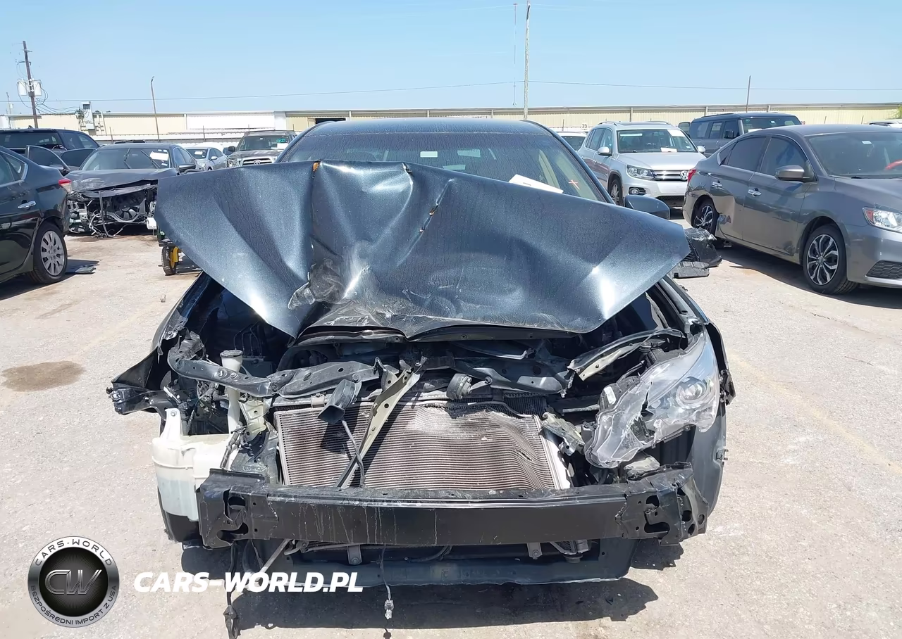 2015 Toyota Camry Le VIN:4T4BF1FKXFR459819 - 13