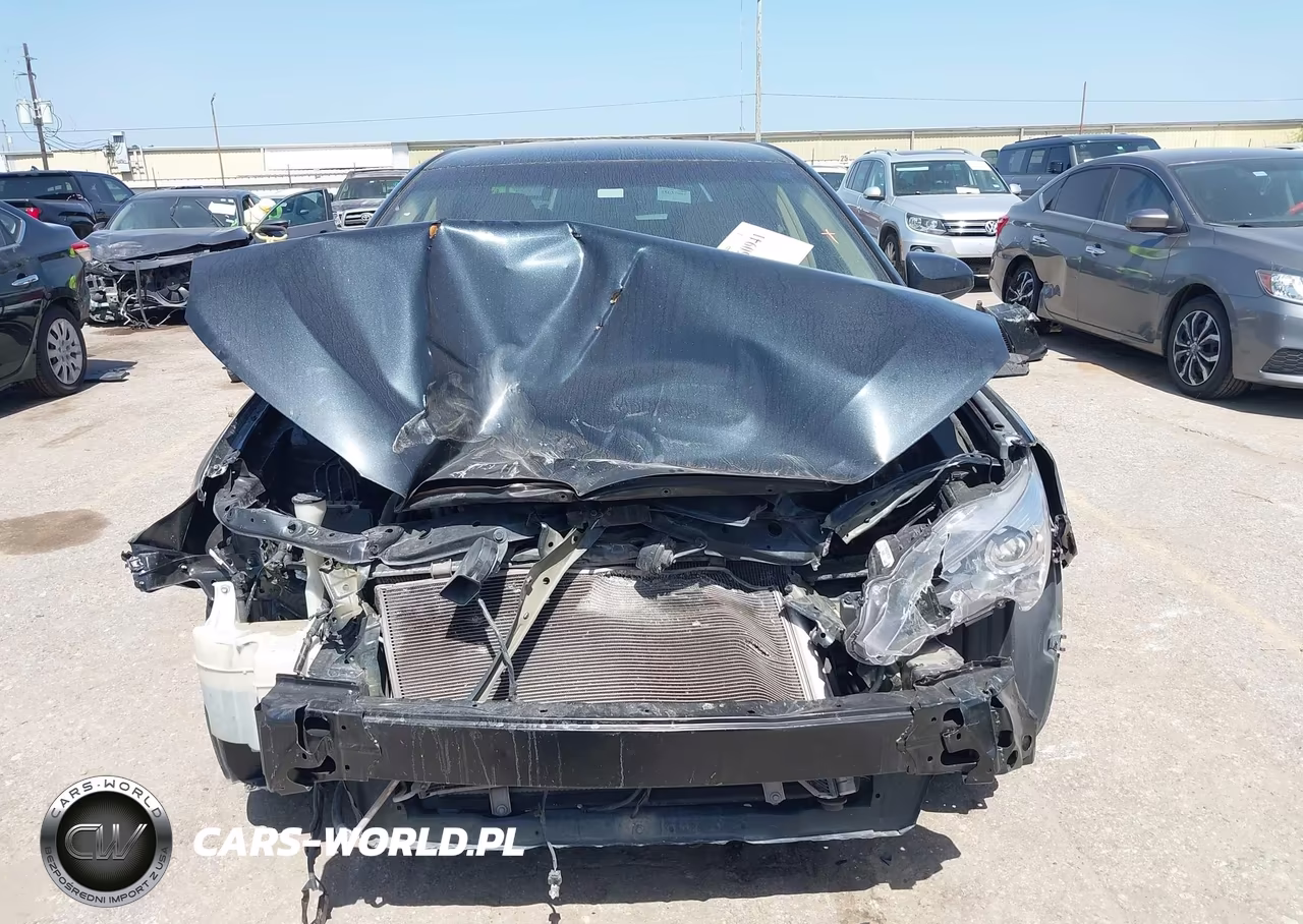 2015 Toyota Camry Le VIN:4T4BF1FKXFR459819 - 6