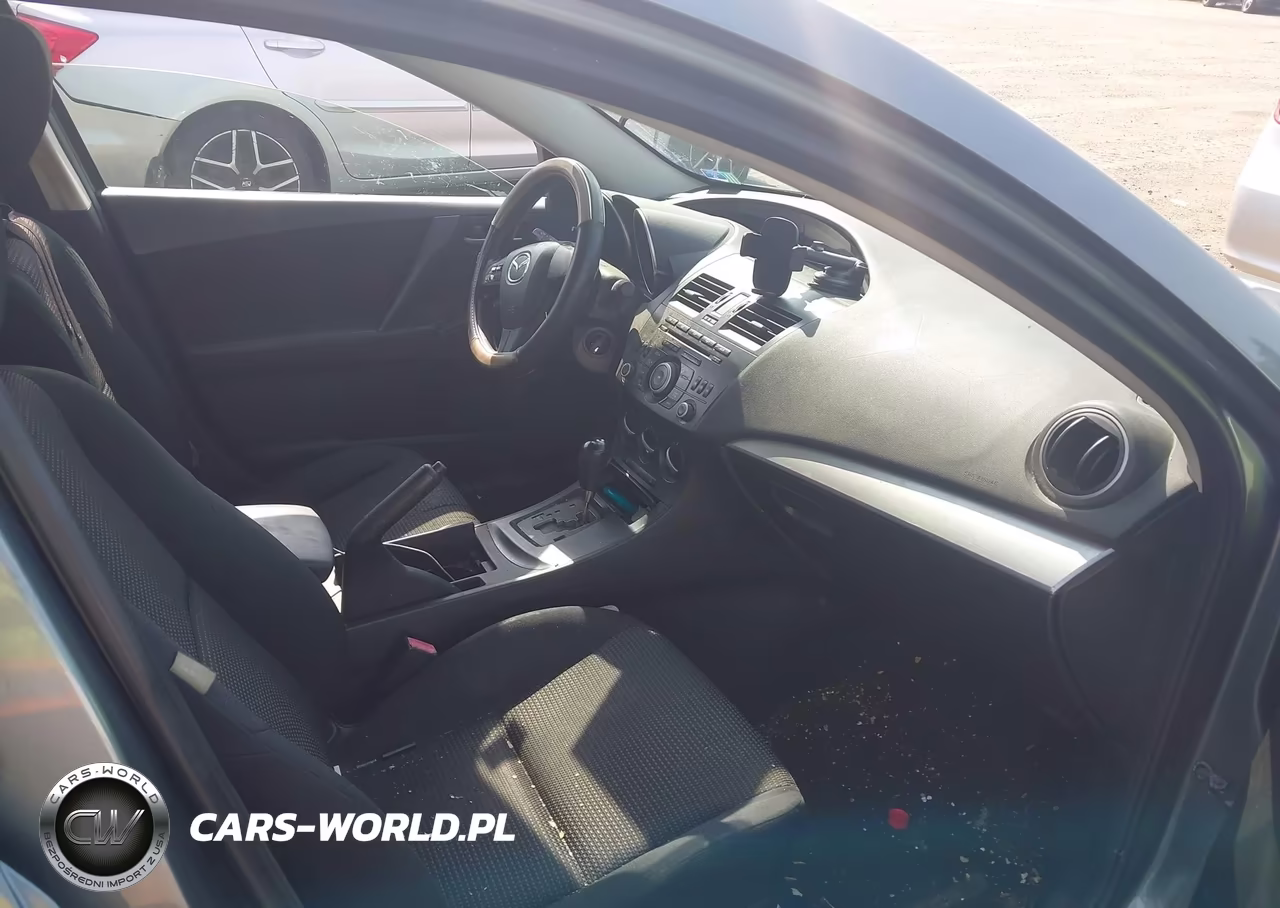 2012 Mazda Mazda3 I Sport VIN:JM1BL1UG9C1521374 - 5