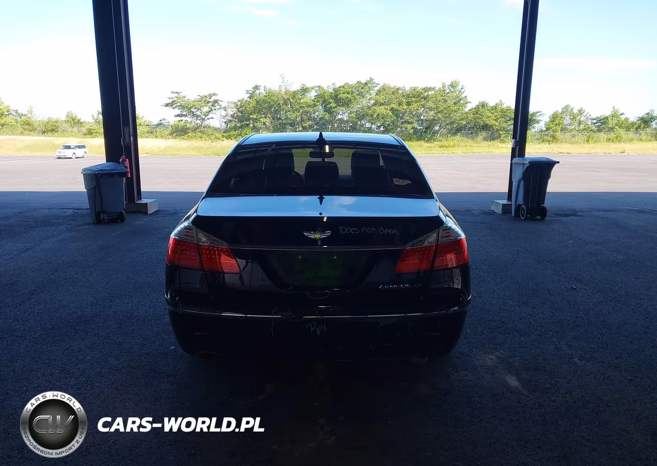 2009 Hyundai Genesis 4.6 VIN:KMHGC46FX9U055131 - 16
