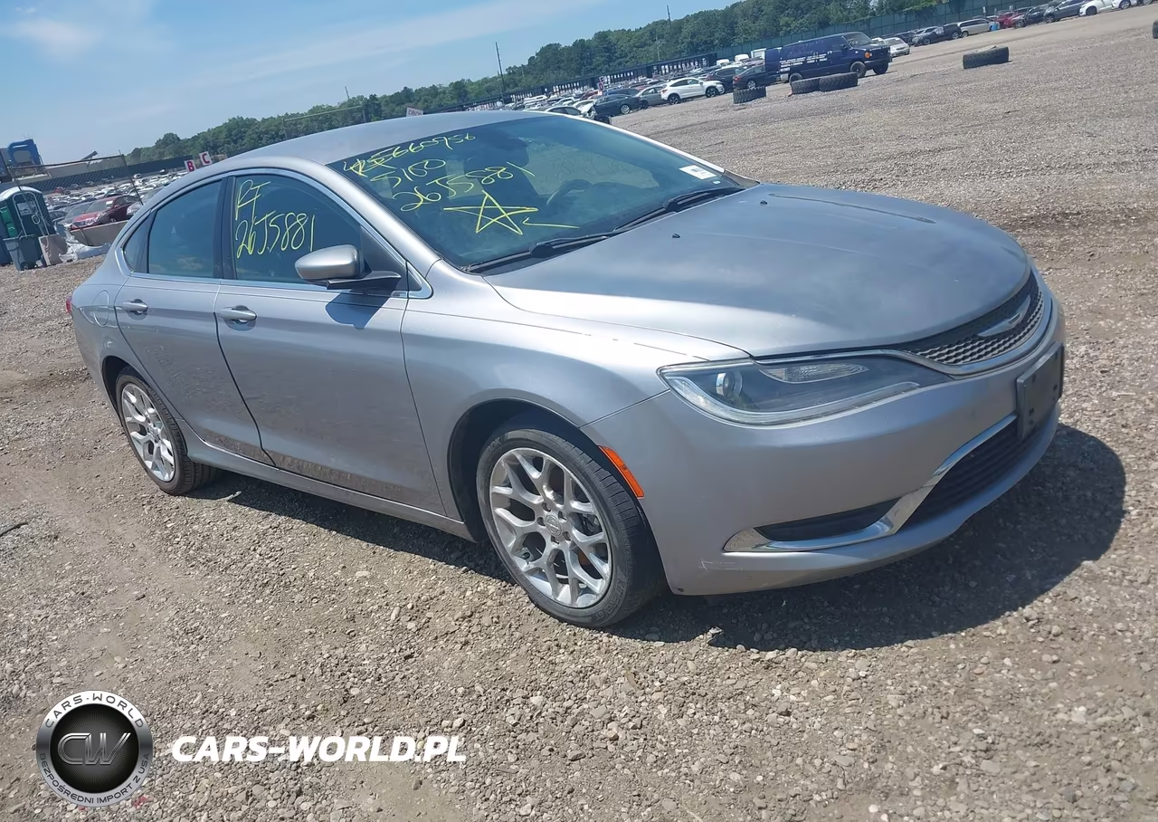 2015 Chrysler 200 Limited – zdjęcie 1 z 11