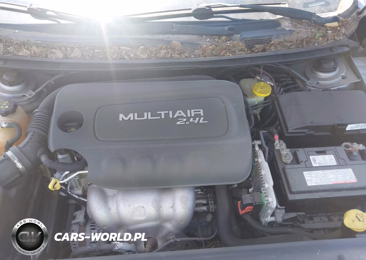2015 Chrysler 200 Limited VIN:1C3CCCAB3FN537371 - 10