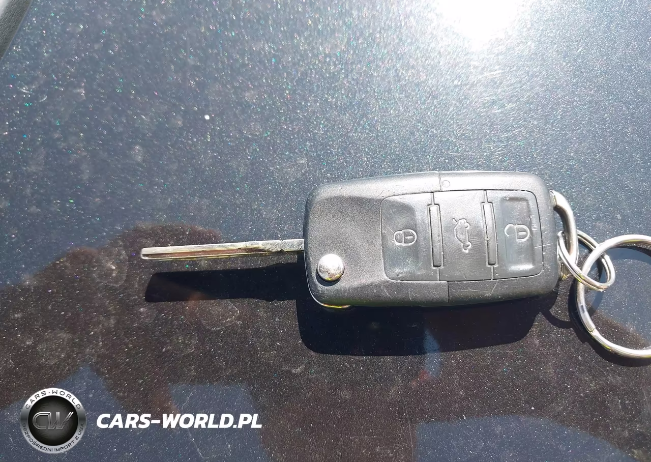 2010 Volkswagen Jetta Se VIN:3VWRX7AJXAM068255 - 11
