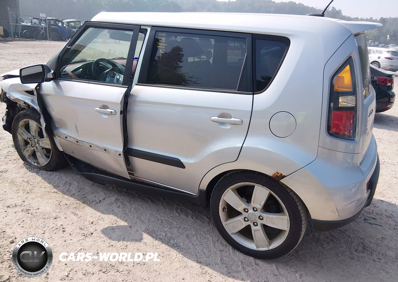 2011 Kia Soul Sport VIN:KNDJT2A22B7705979 - 3