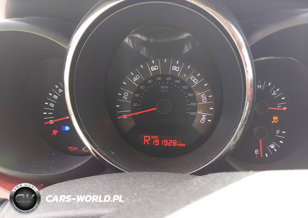 2011 Kia Soul Sport VIN:KNDJT2A22B7705979 - 7