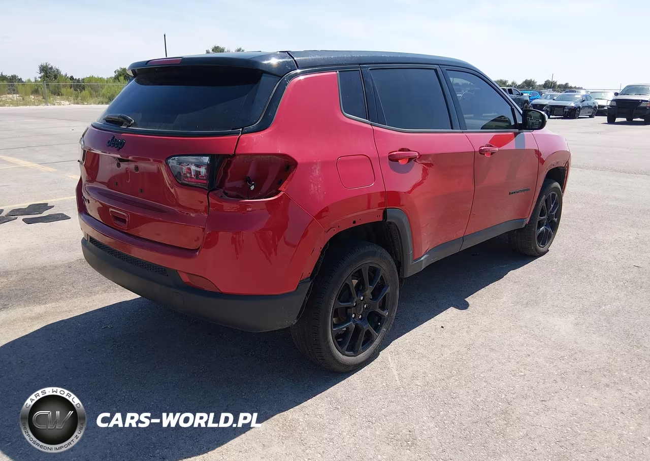 2024 Jeep Compass Latitude 4X4 VIN:3C4NJDBN8RT576163 - 4