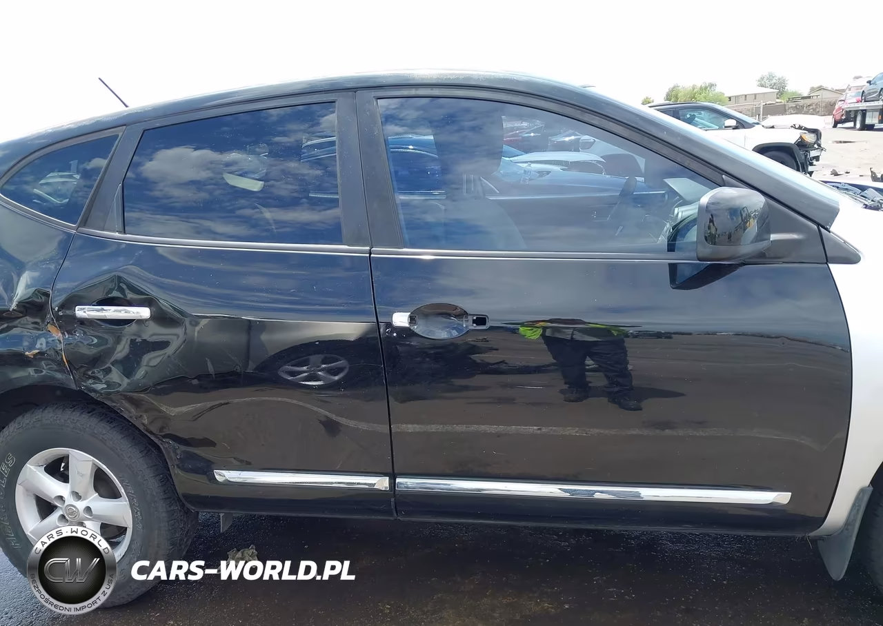 2013 Nissan Rogue S VIN:JN8AS5MV2DW645760 - 13