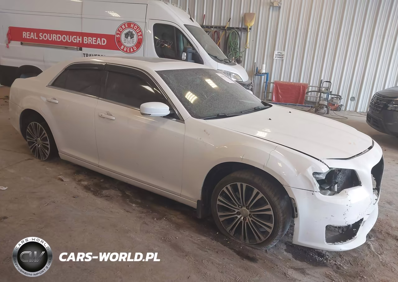2013 Chrysler 300 300S – zdjęcie 1 z 11