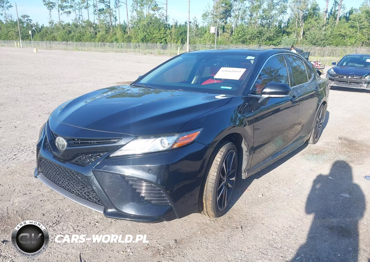 2018 Toyota Camry Xse VIN:4T1B61HK1JU050463 - 2