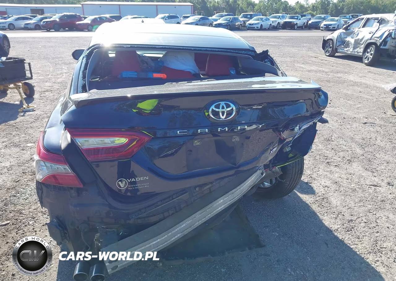2018 Toyota Camry Xse VIN:4T1B61HK1JU050463 - 6
