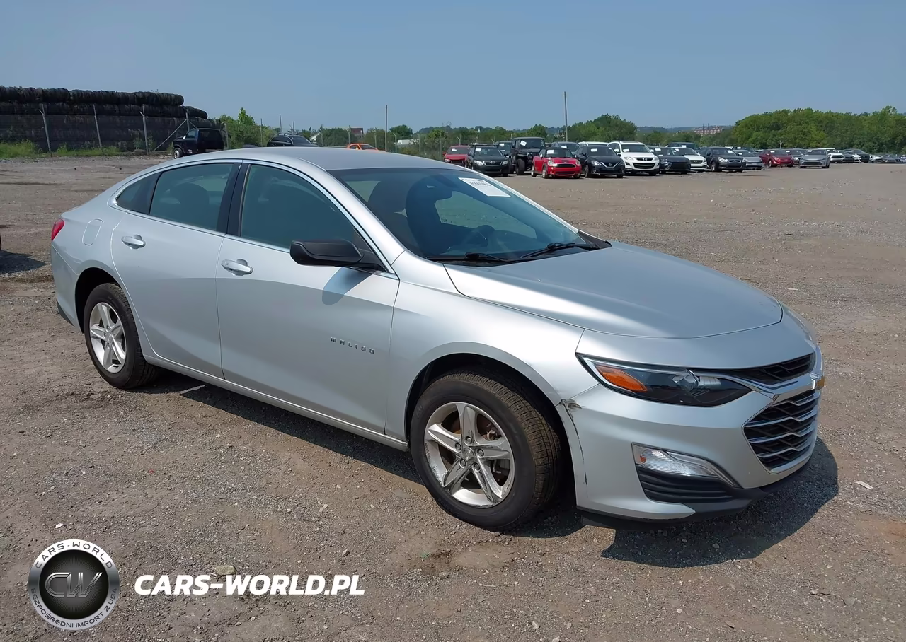 2021 Chevrolet Malibu Fwd 1Fl – zdjęcie 1 z 16