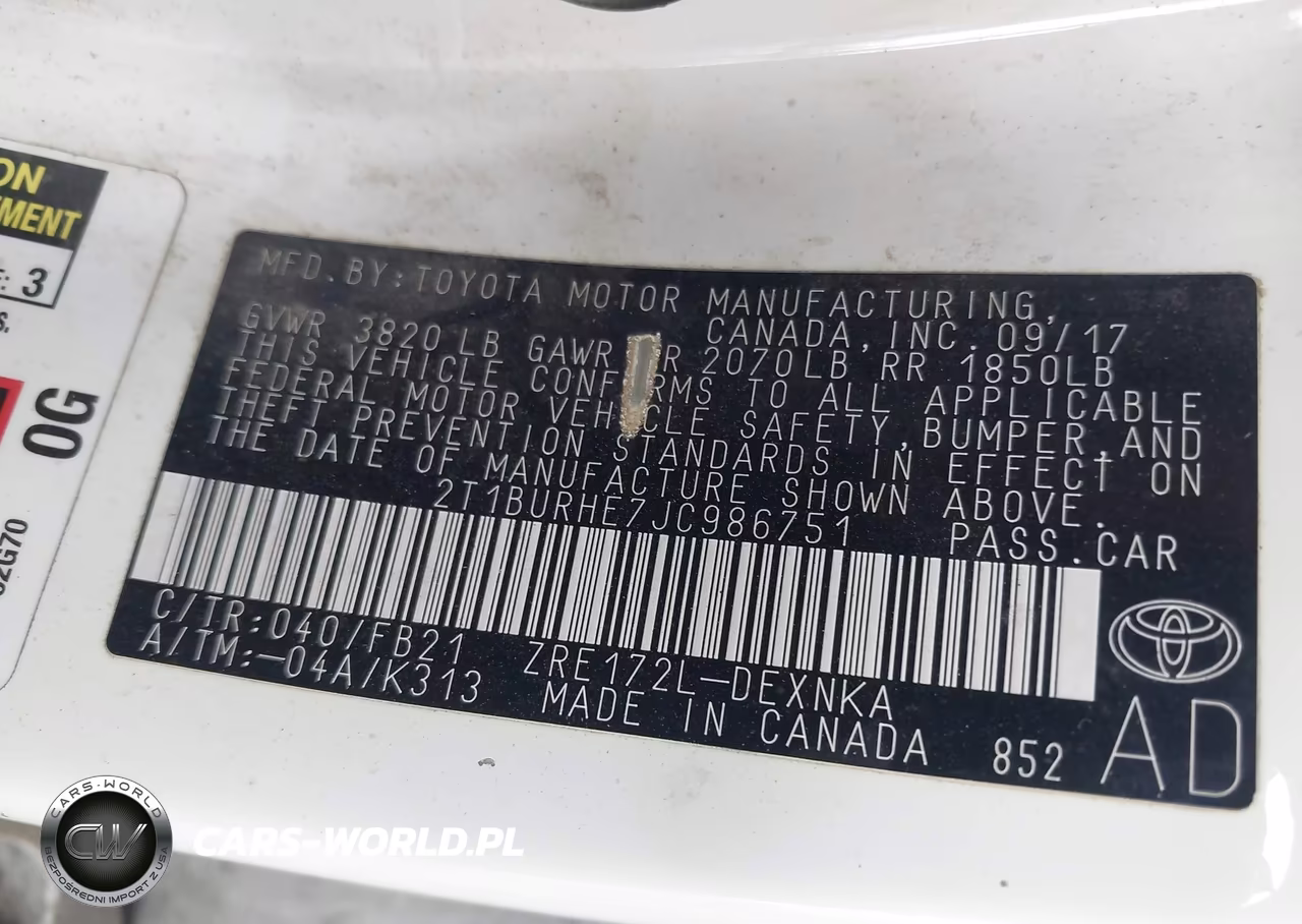 2018 Toyota Corolla Le VIN:2T1BURHE7JC986751 - 9