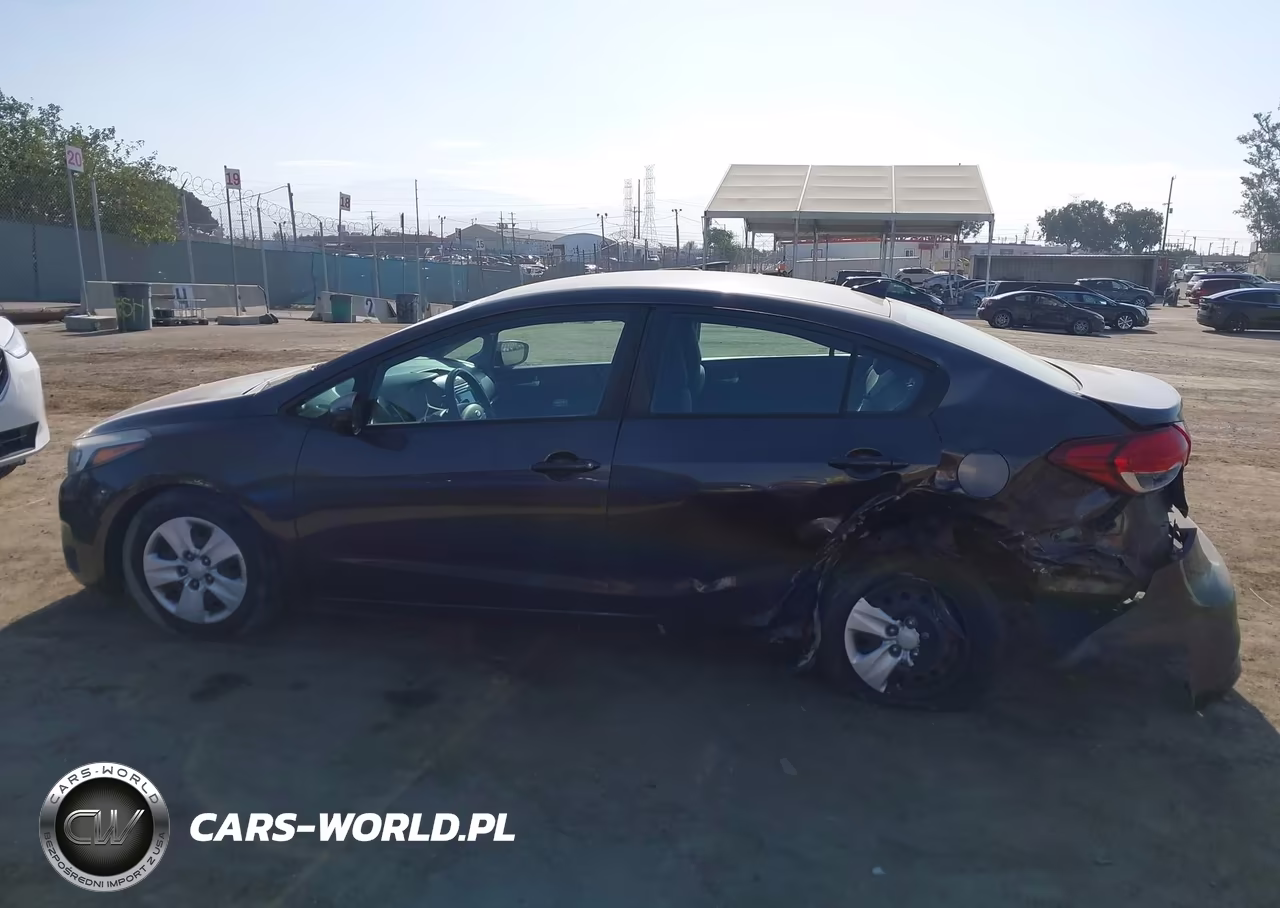 2017 Kia Forte Lx VIN:3KPFL4A78HE074550 - 14