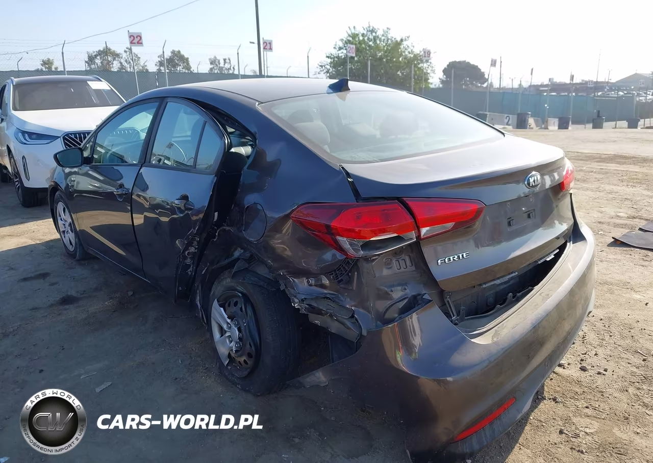 2017 Kia Forte Lx VIN:3KPFL4A78HE074550 - 3