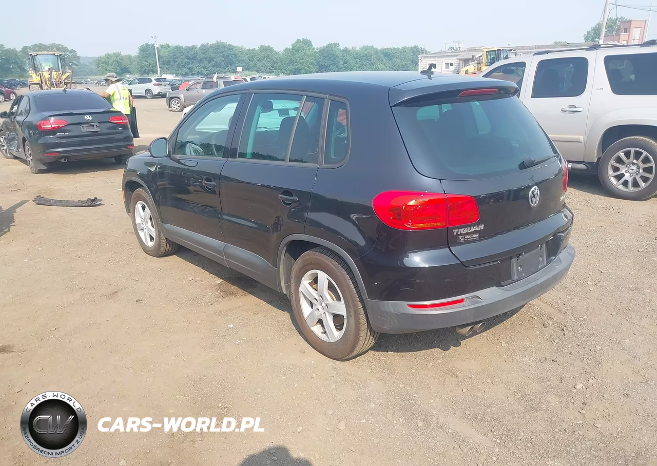 2012 Volkswagen Tiguan Le VIN:WVGAV7AX9CW578220 - 3