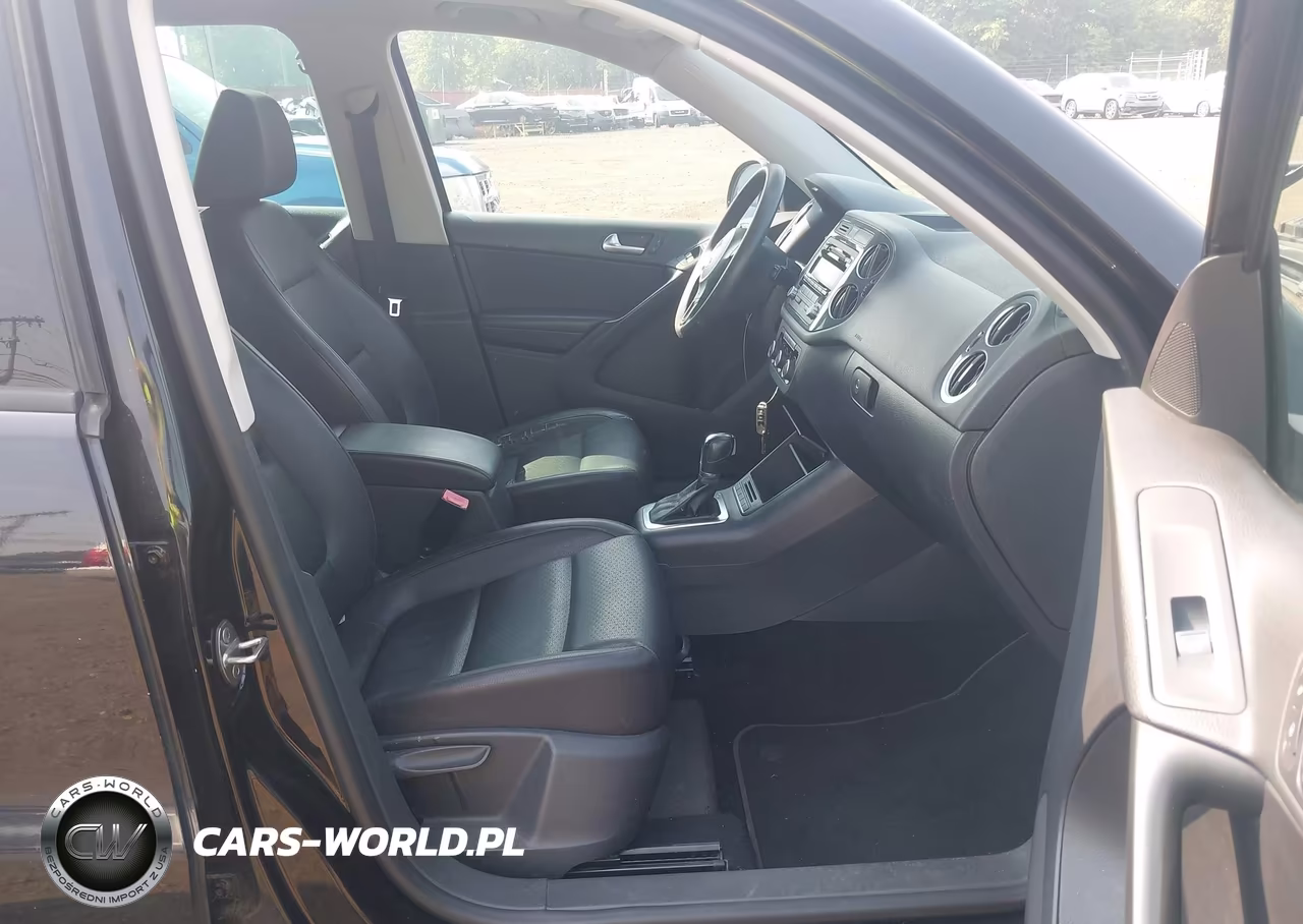 2012 Volkswagen Tiguan Le VIN:WVGAV7AX9CW578220 - 5