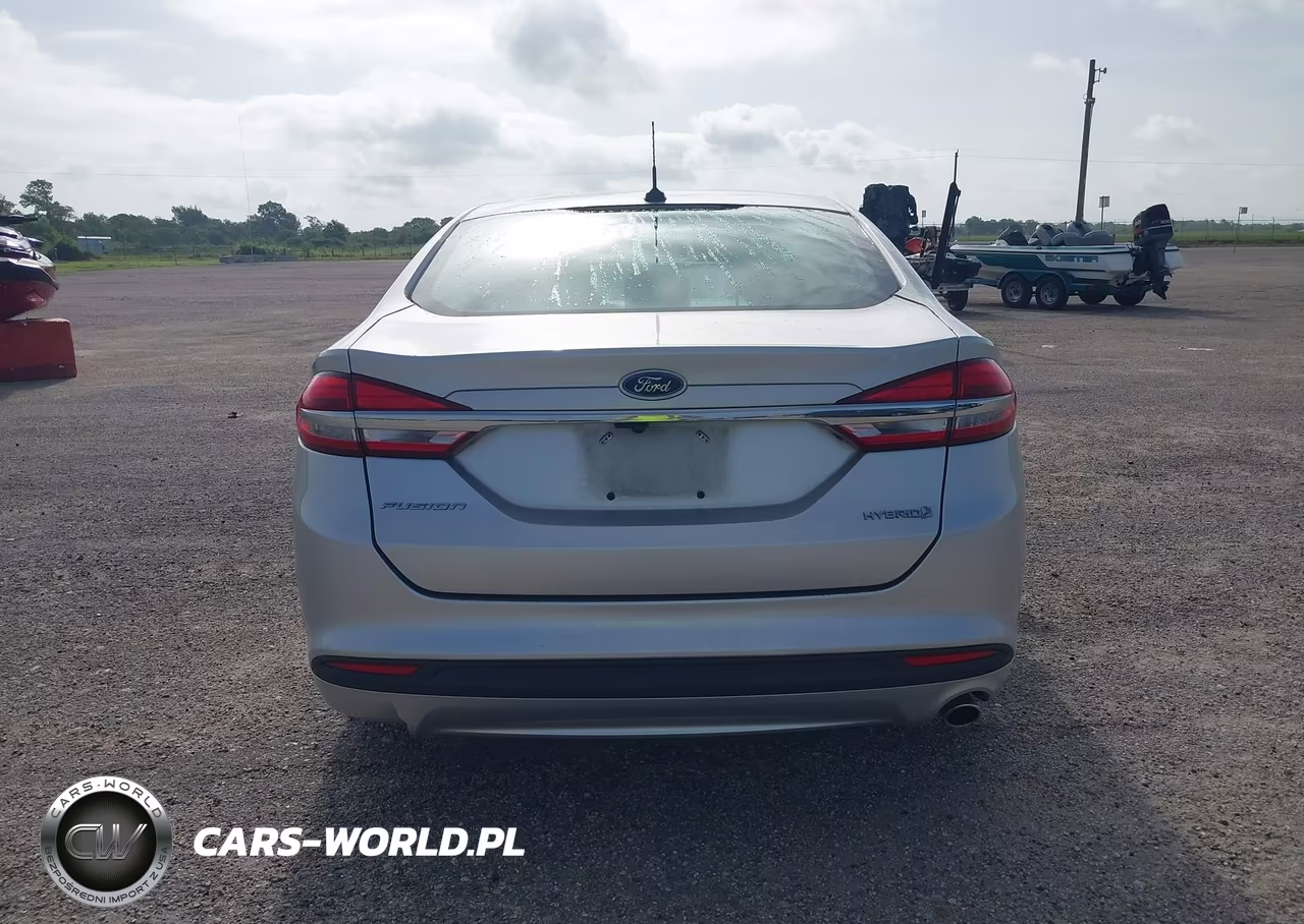 2018 Ford Fusion Hybrid S VIN:3FA6P0UU5JR282078 - 16