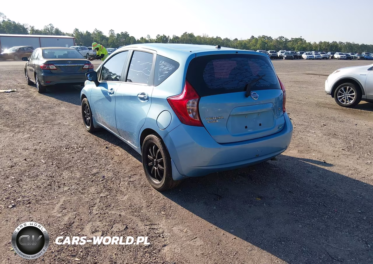2015 Nissan Versa Note Sv VIN:3N1CE2CP8FL437083 - 3