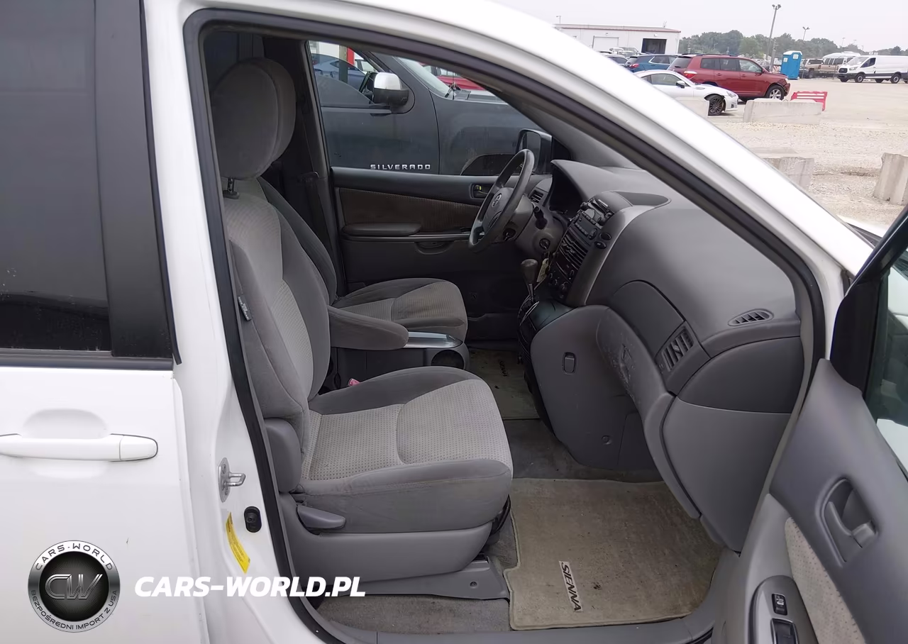 2010 Toyota Sienna Le VIN:5TDKK4CC4AS321344 - 5