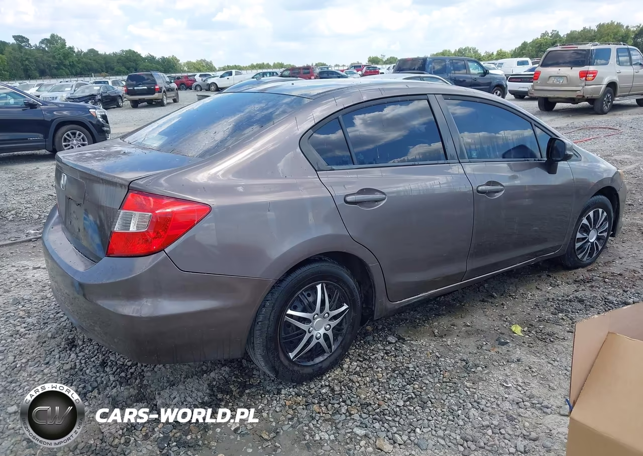 2012 Honda Civic Lx VIN:2HGFB2F58CH547960 - 4