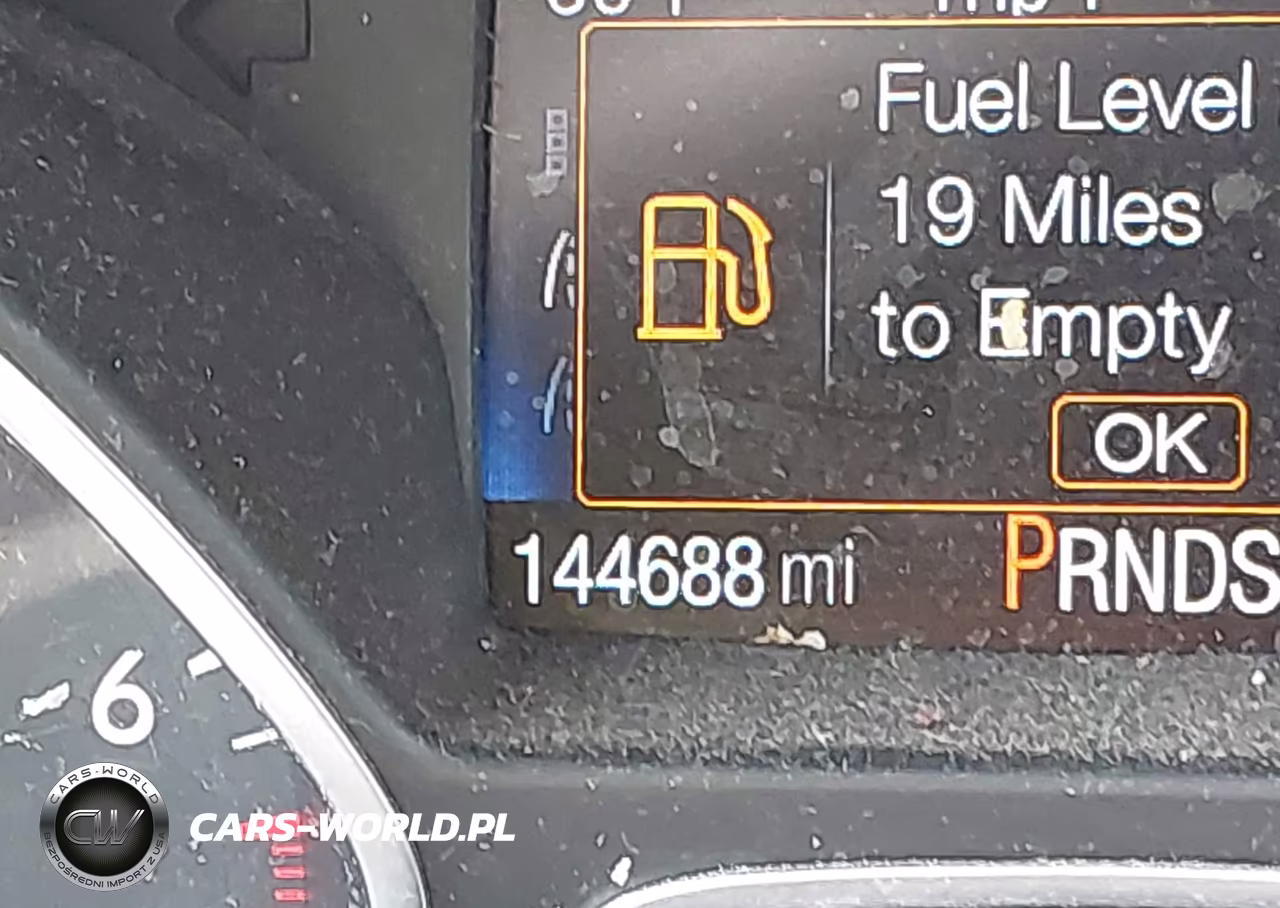 2018 Ford Escape S VIN:1FMCU0F76JUA59887 - 15