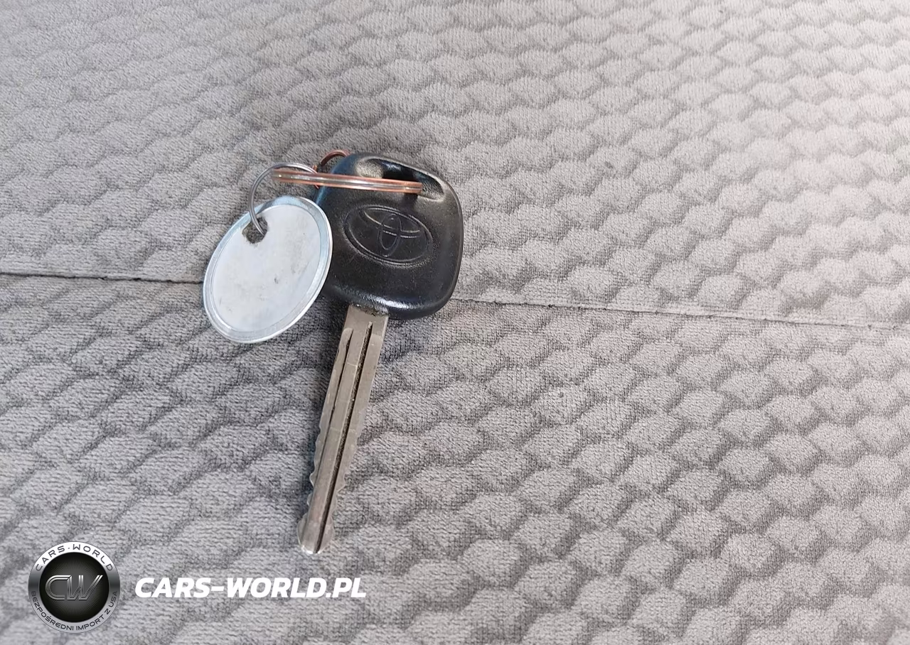 2011 Toyota Camry VIN:4T1BF3EK5BU702051 - 11