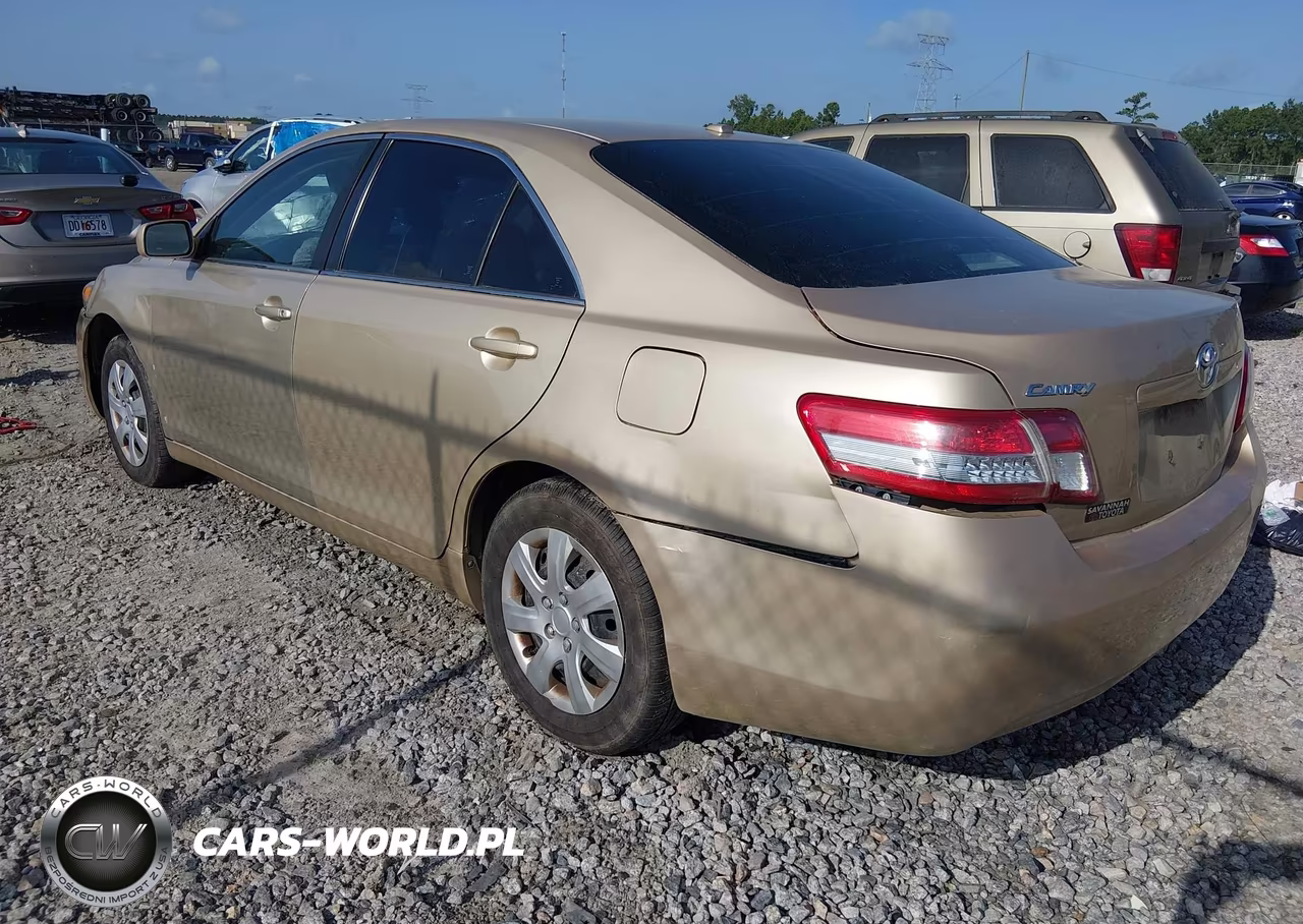 2011 Toyota Camry VIN:4T1BF3EK5BU702051 - 3