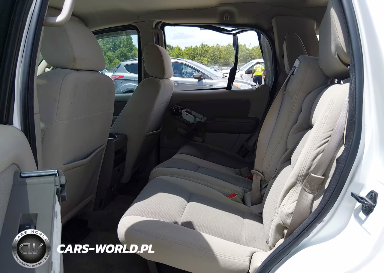 2007 Ford Explorer Xlt VIN:1FMEU73E57UB03472 - 8