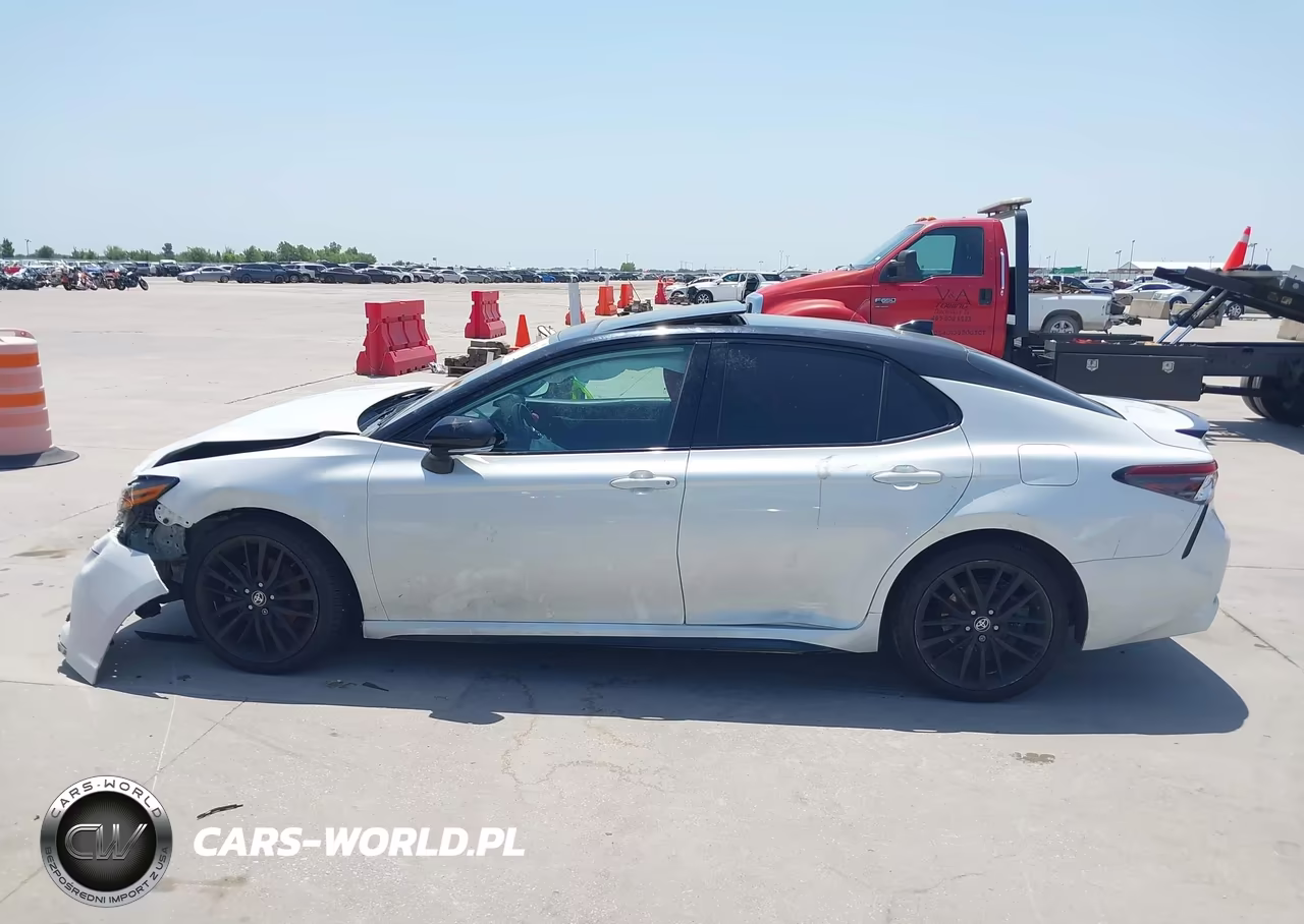 2021 Toyota Camry Xse V6 VIN:4T1KZ1AK3MU049613 - 13